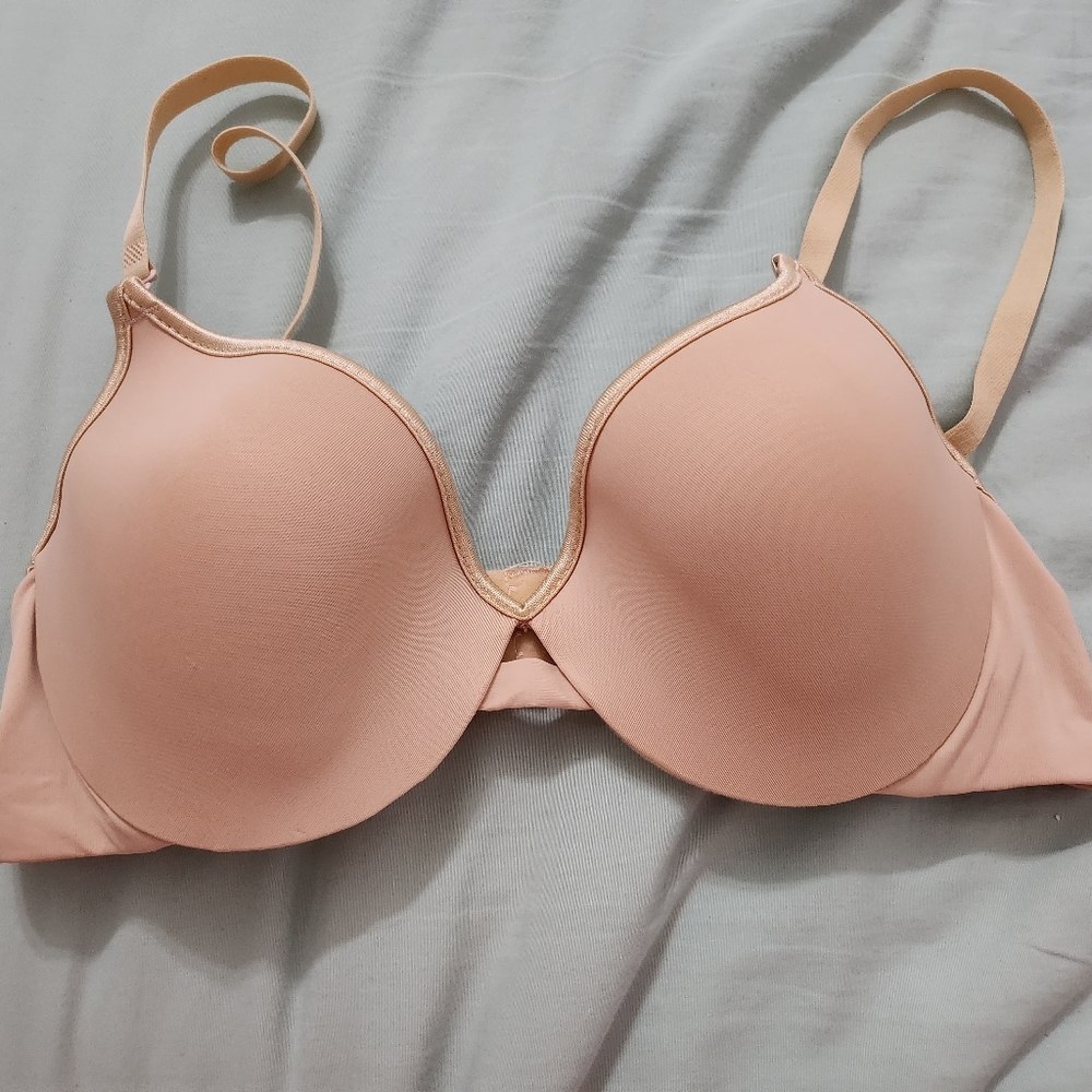 Bras - Picture 3 of 8